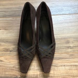 Stuart Weitzman brown suede heels size 8